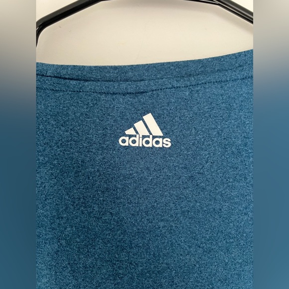 Adidas Cropped T-Shirt, Size XS - Picture 4 of 7